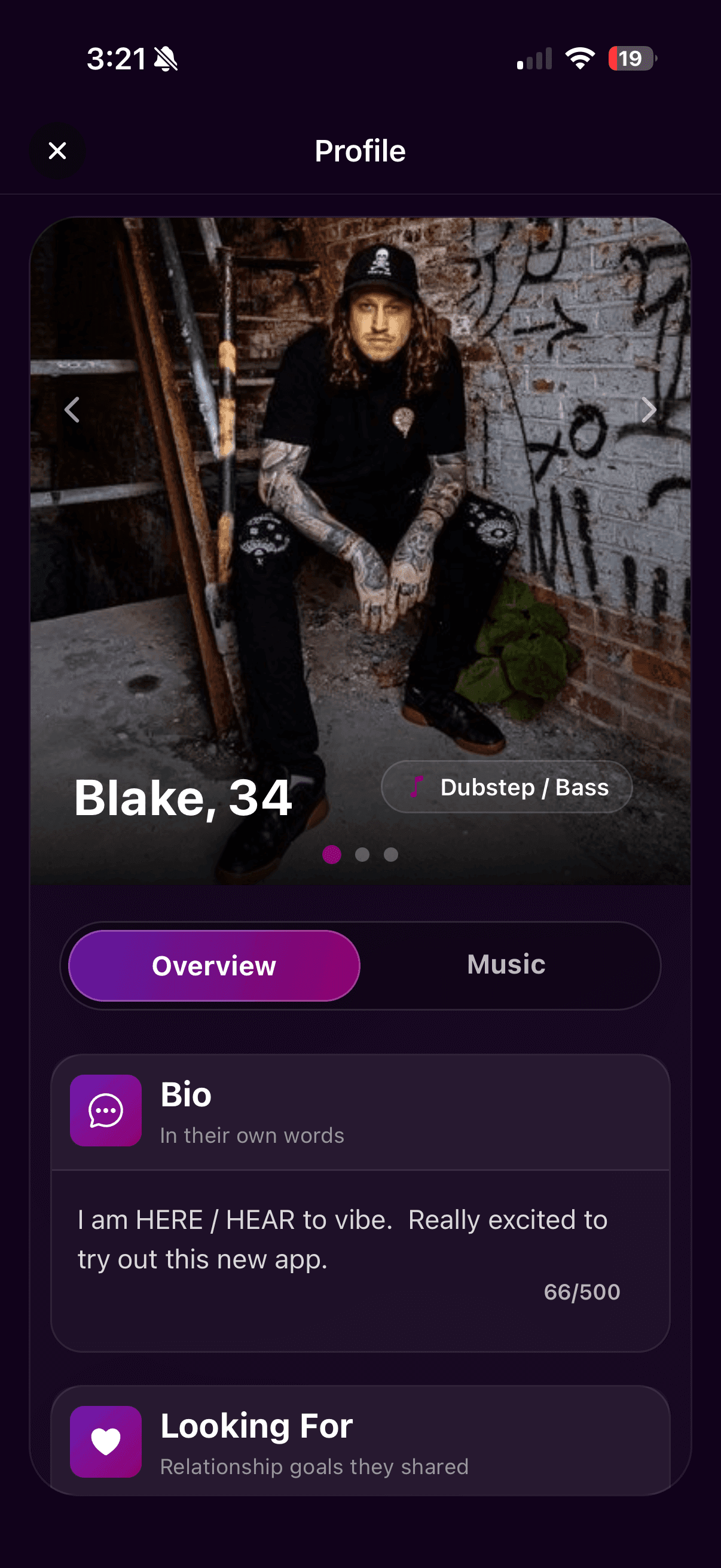 Synceria dating app profile screen showing music vibes and artist selections